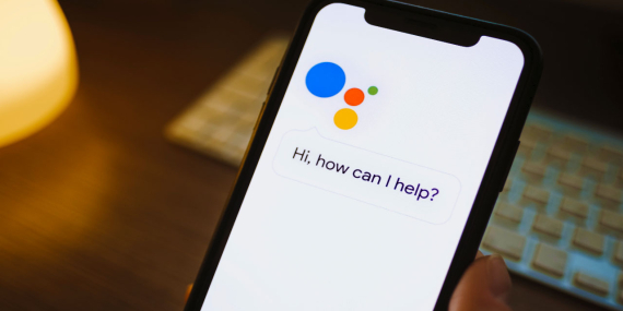 Google’dan Şok Erteleme! Assistant Hâlâ Telefonda, Gemini’ye Geçiş Neden Aylarca Sürecek?